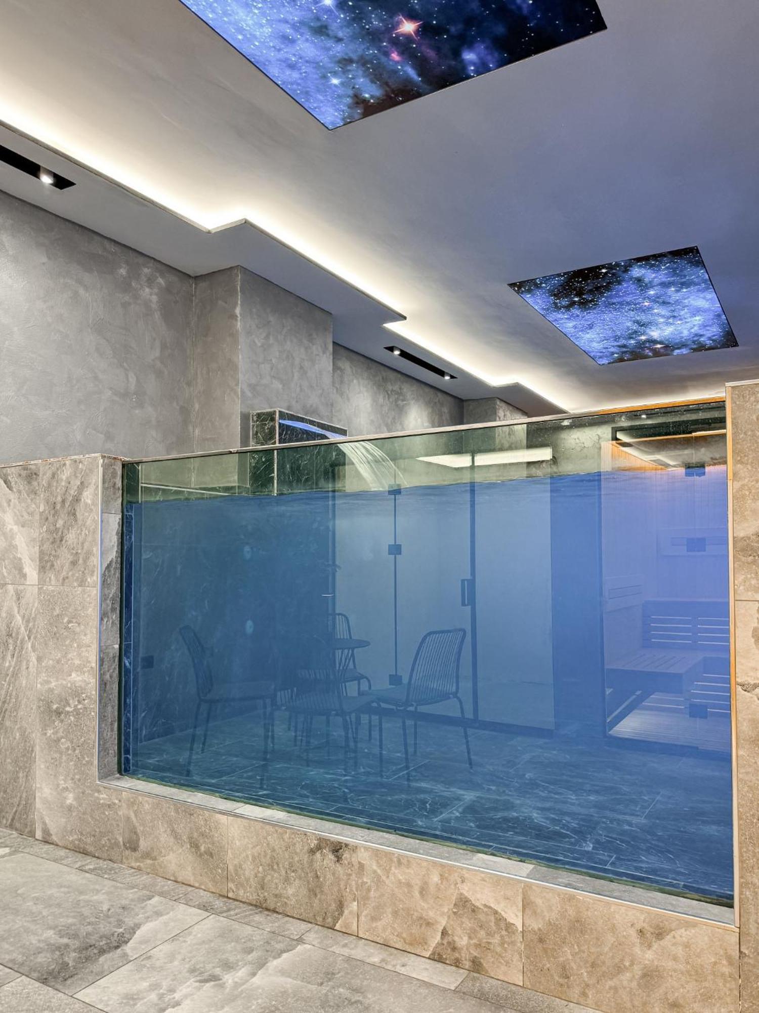 Toer Hotel & Spa ซารานเดอ ภายนอก รูปภาพ