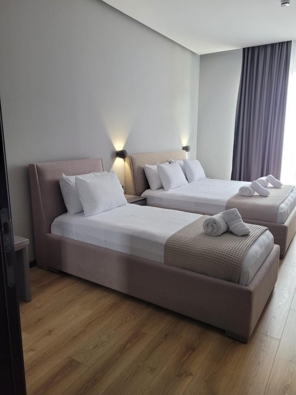 Toer Hotel & Spa ซารานเดอ ภายนอก รูปภาพ