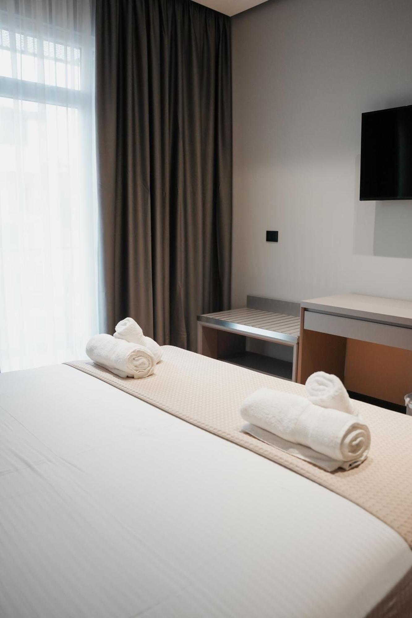 Toer Hotel & Spa ซารานเดอ ภายนอก รูปภาพ